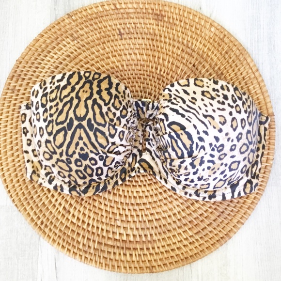 Victoria’s Secret Leopard Print Swimsuit Top Size 36 D Padded Top - Picture 1 of 2